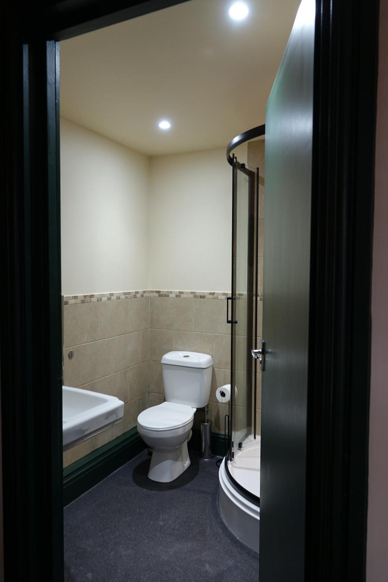 Y Gwydyr Hotel - Dolwyddelan ภายนอก รูปภาพ